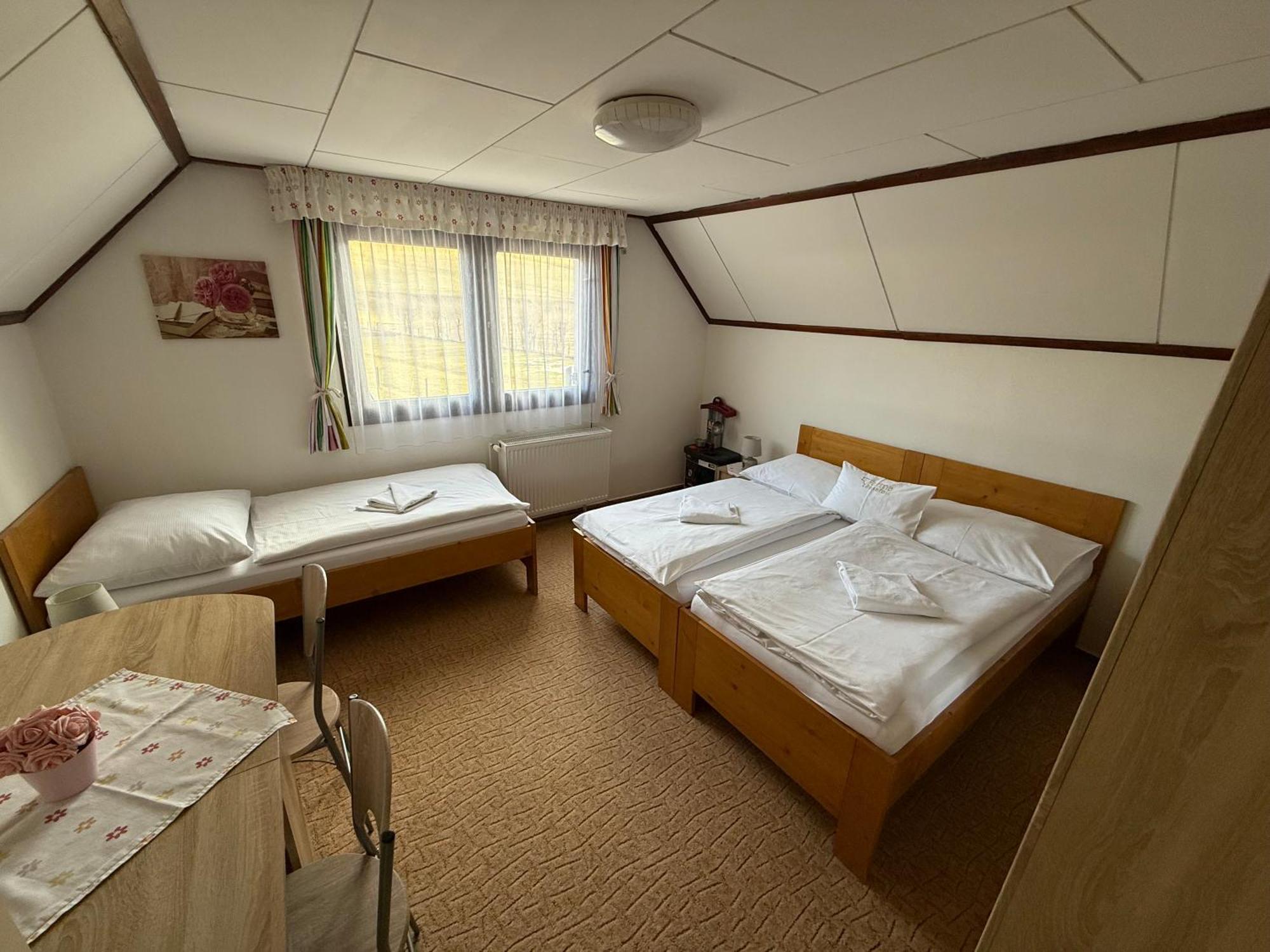 Hotel Farma Basarovi Prosecne Zewnętrze zdjęcie
