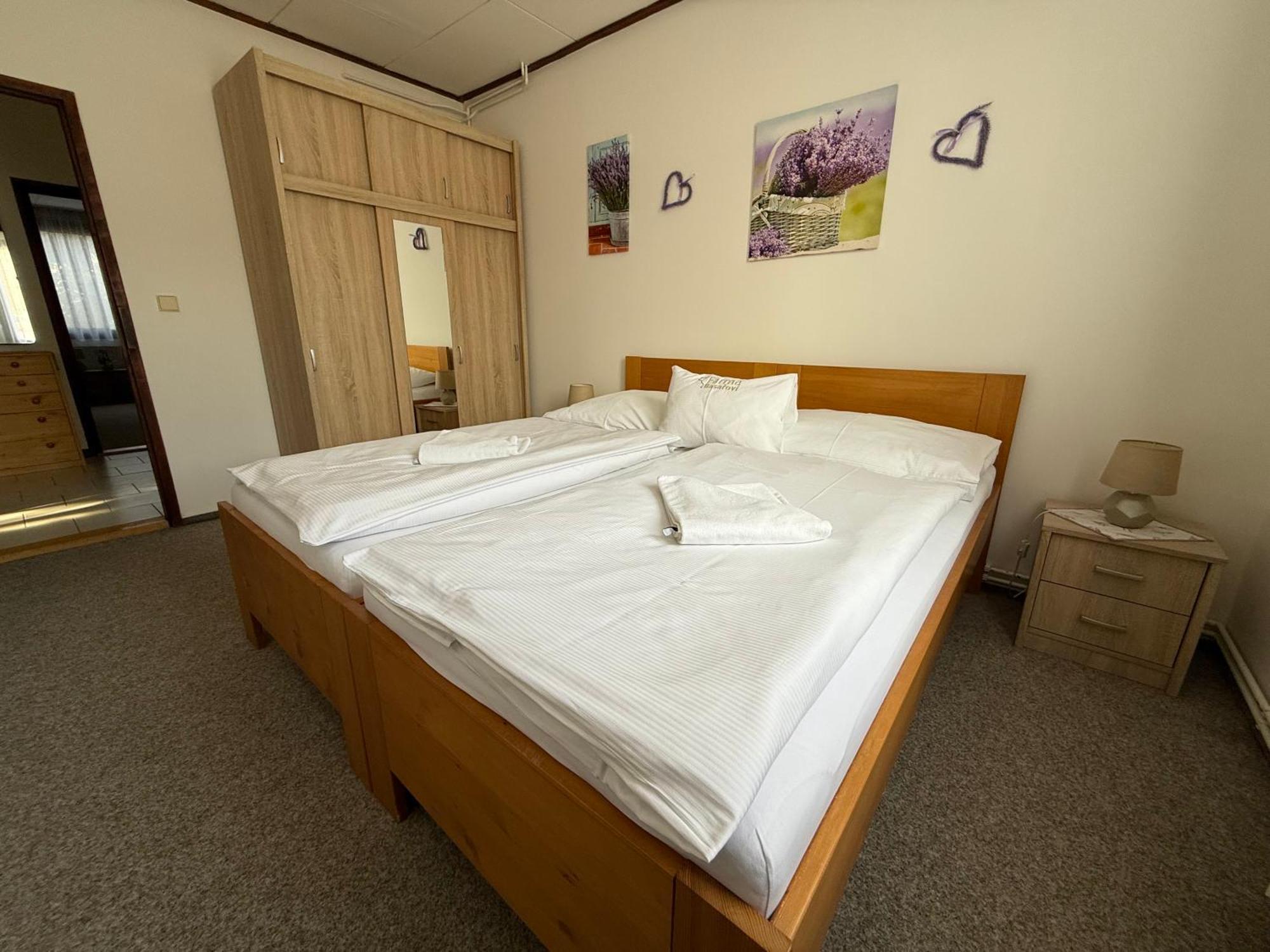 Hotel Farma Basarovi Prosecne Zewnętrze zdjęcie