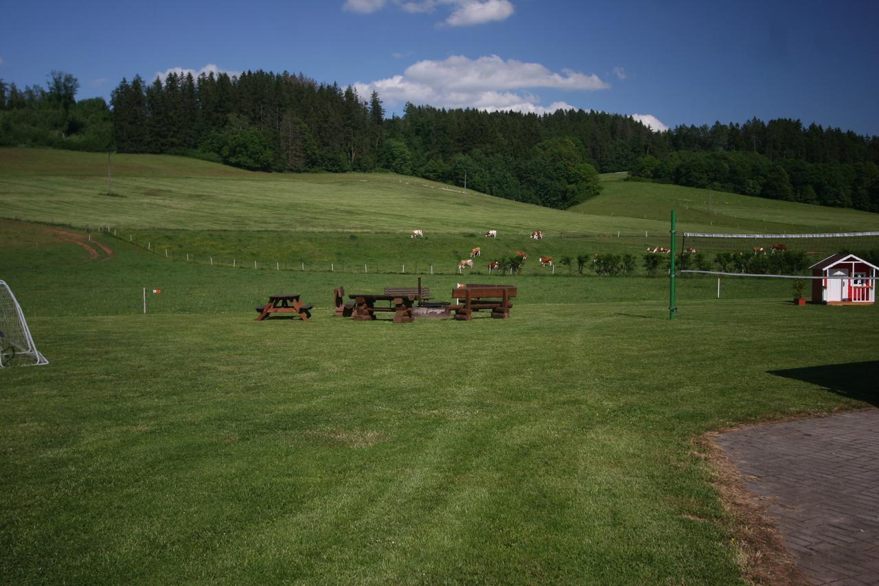 Hotel Farma Basarovi Prosecne Zewnętrze zdjęcie